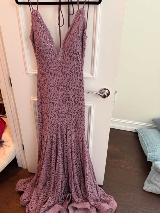 Jovani Dresses & Skirts - Jovani Mauve Lace Mermaid Gown with Spaghetti Straps